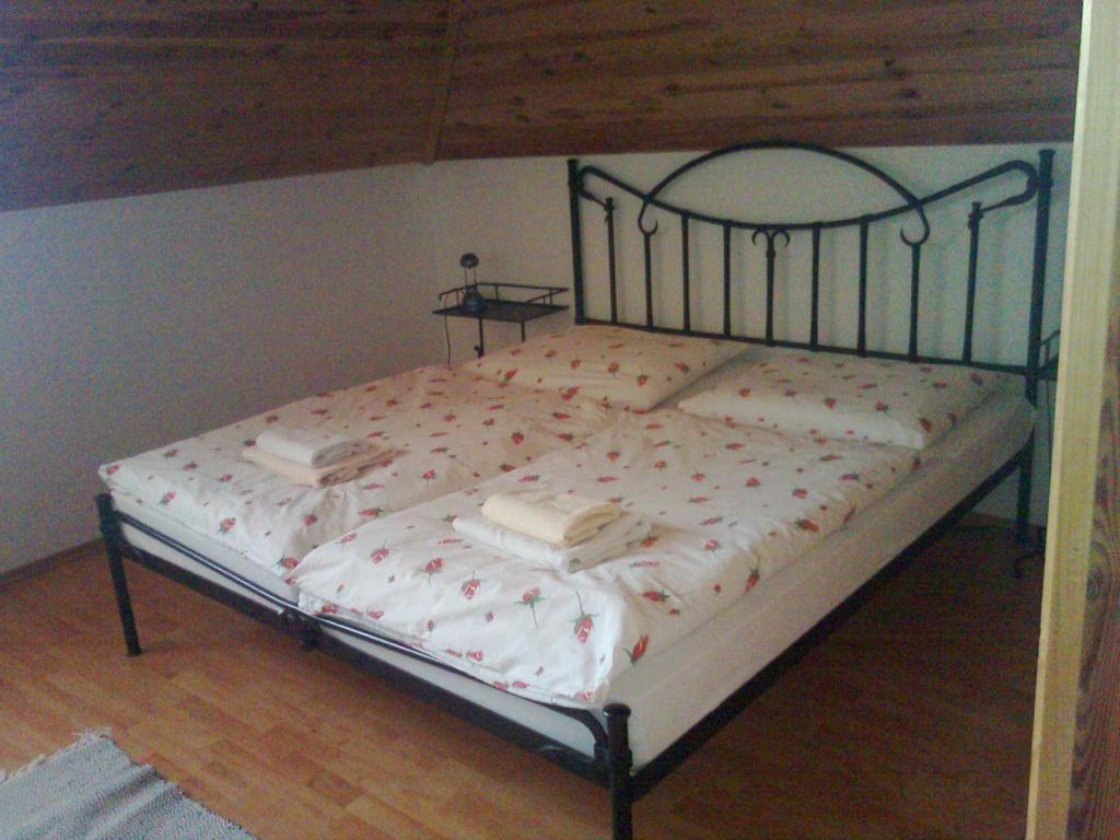 Penzion Fantazia Michalova - Brezno-Muranska Planina Phòng bức ảnh